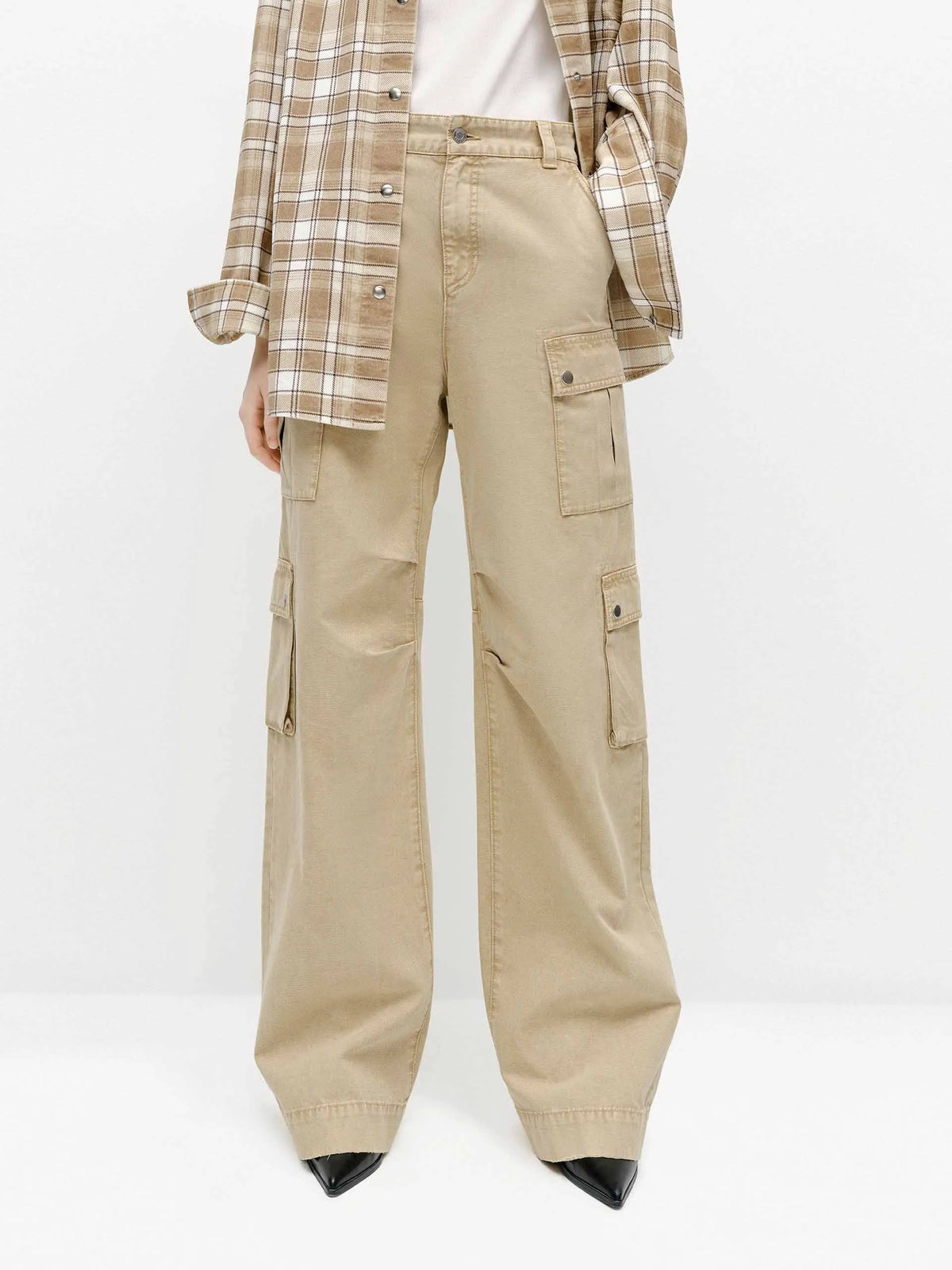 Khaki